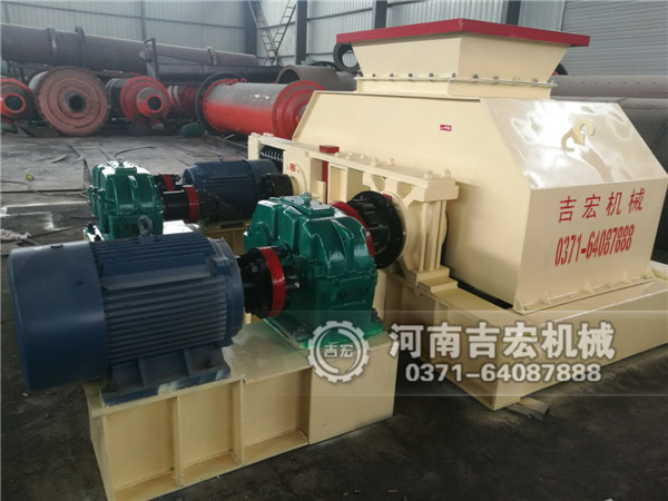 對(duì)輥制砂機(jī)設(shè)備