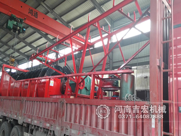 螺旋洗石機、移動輸送機發往東北