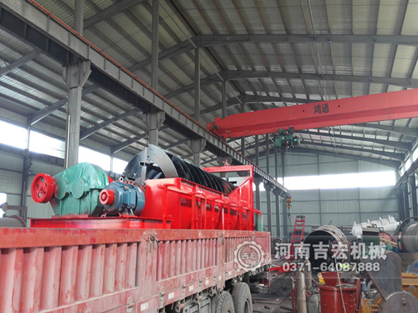 螺旋洗石機、移動輸送機發往東北