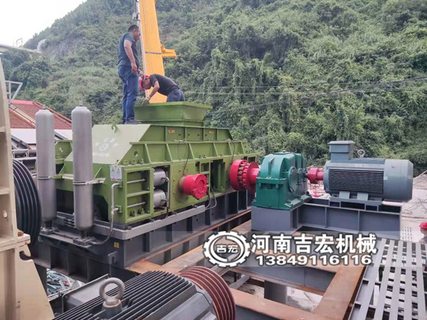 直徑1000×800的對輥破碎機多少錢一臺？